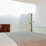 In Center Apartman *